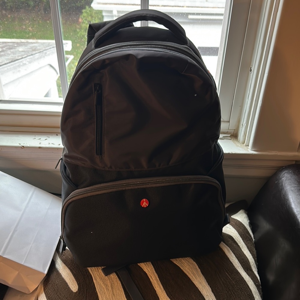 Manfrotto Adventure 1 camera backpack